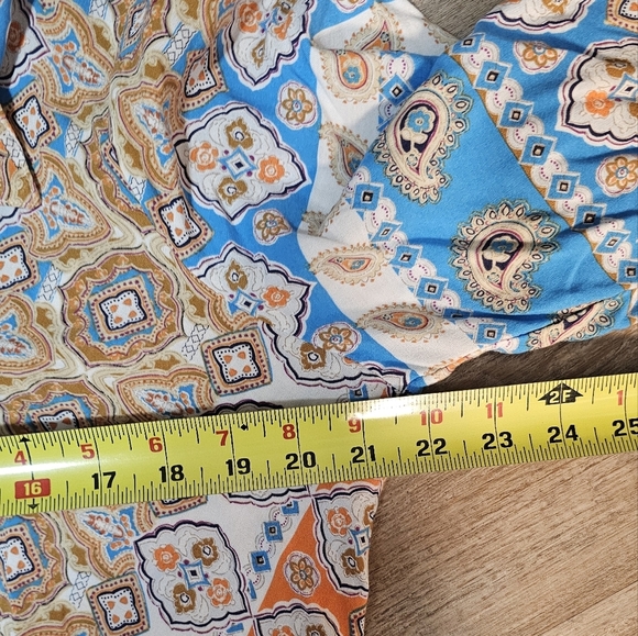 Cato Blue Cream and Tan Paisley Rayon Patterned Women's Blouse Top Size 14 16 - Picture 9 of 10